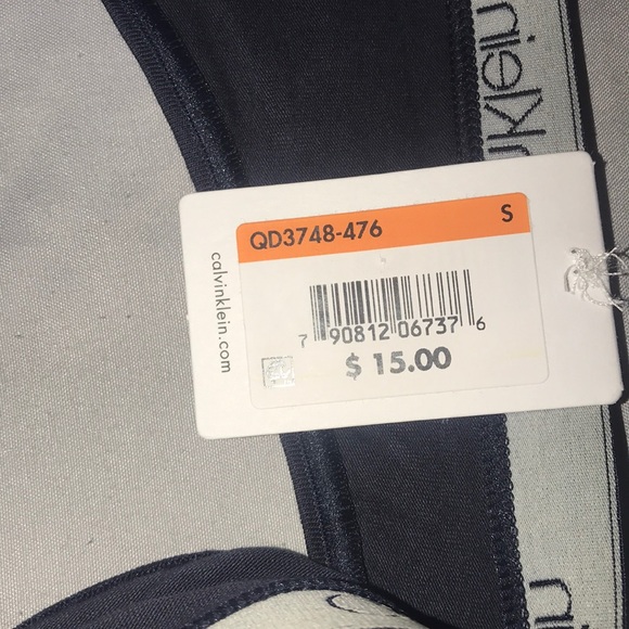 Calvin Klein Women’s Thong🆕 - Picture 14 of 14